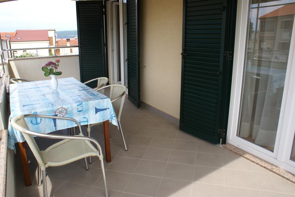 Apartments Robert Porat  Exterior foto